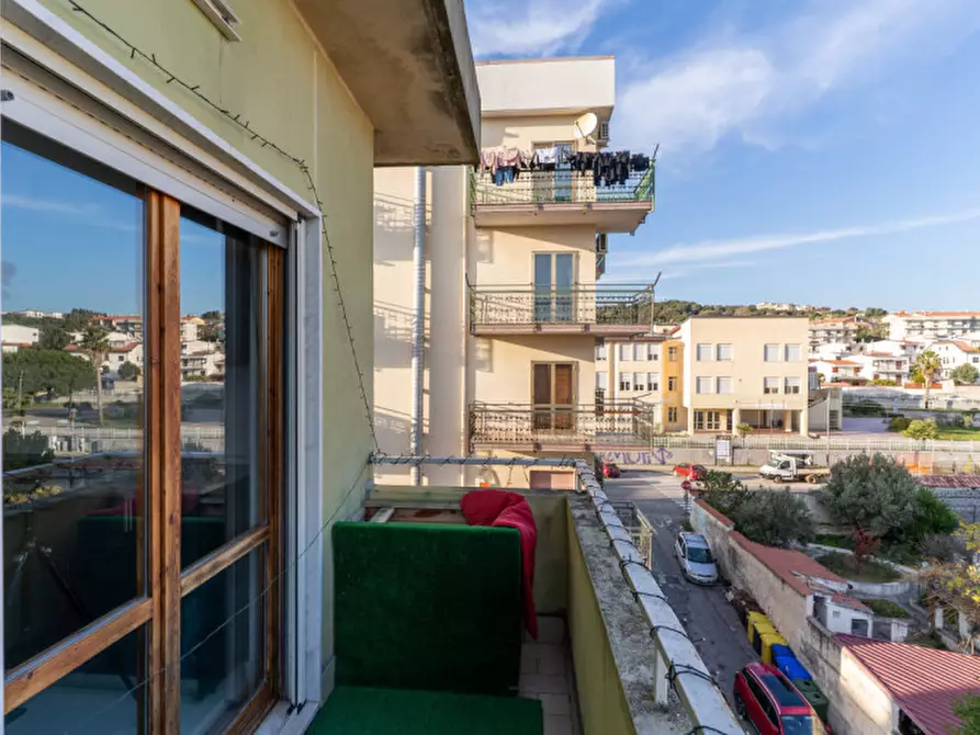 Immagine 47 di Appartamento in vendita  in Viale Crotone a Catanzaro