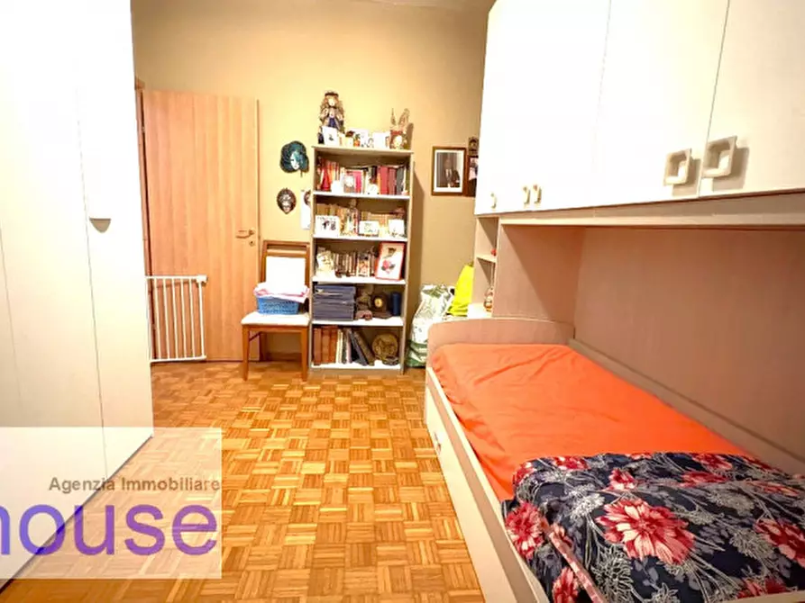 Immagine 8 di Appartamento in vendita  in via mercato a Cossato