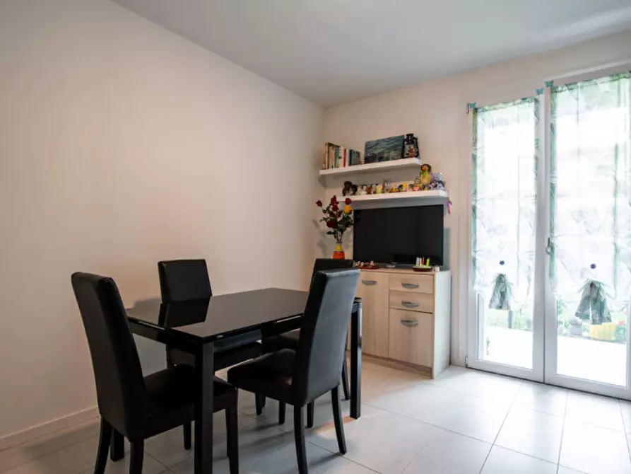 Immagine 8 di Casa trifamiliare in vendita  in Via Monteortone a Abano Terme