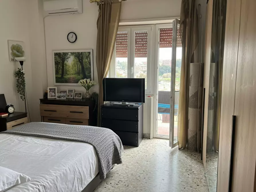 Immagine 8 di Appartamento in vendita  in Via Volpiano a Roma