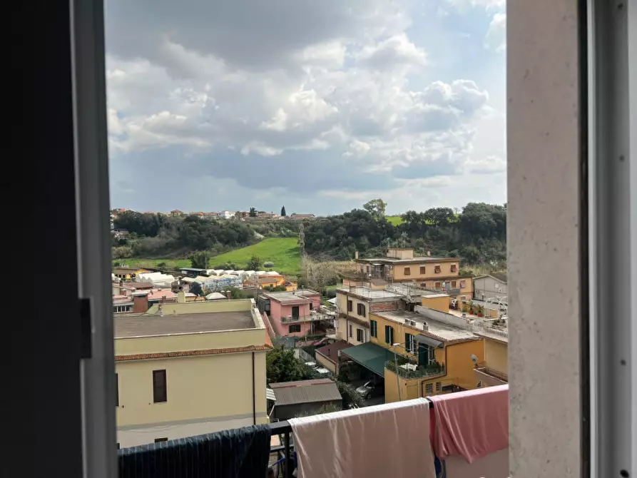 Immagine 13 di Appartamento in vendita  in Via Volpiano a Roma
