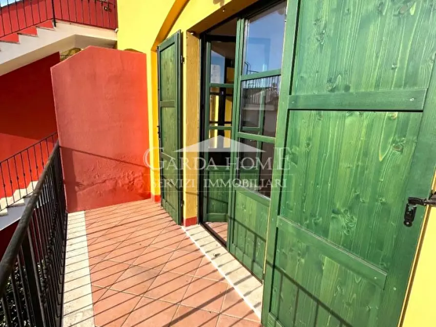 Immagine 18 di Appartamento in vendita  in Via Vaccarolo a Desenzano Del Garda