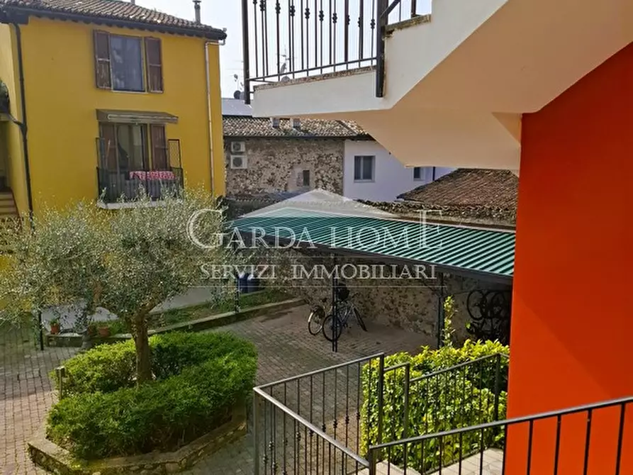 Immagine 22 di Appartamento in vendita  in Via Vaccarolo a Desenzano Del Garda