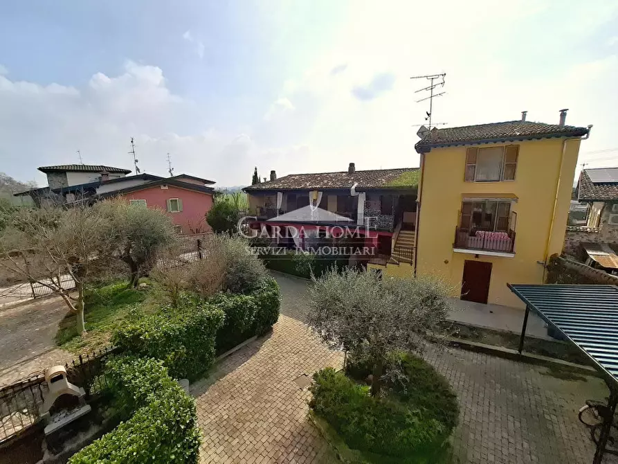 Immagine 24 di Appartamento in vendita  in Via Vaccarolo a Desenzano Del Garda