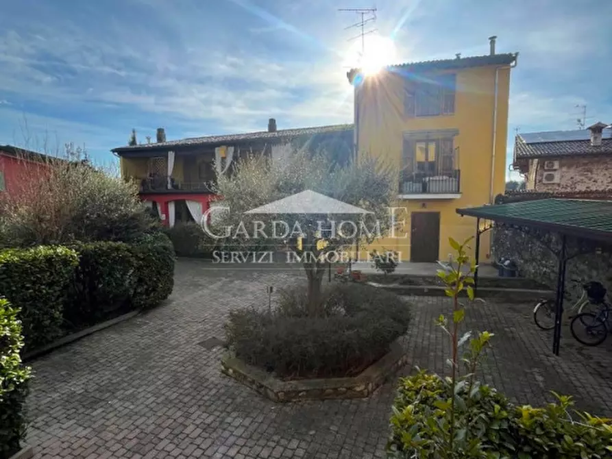 Immagine 28 di Appartamento in vendita  in Via Vaccarolo a Desenzano Del Garda