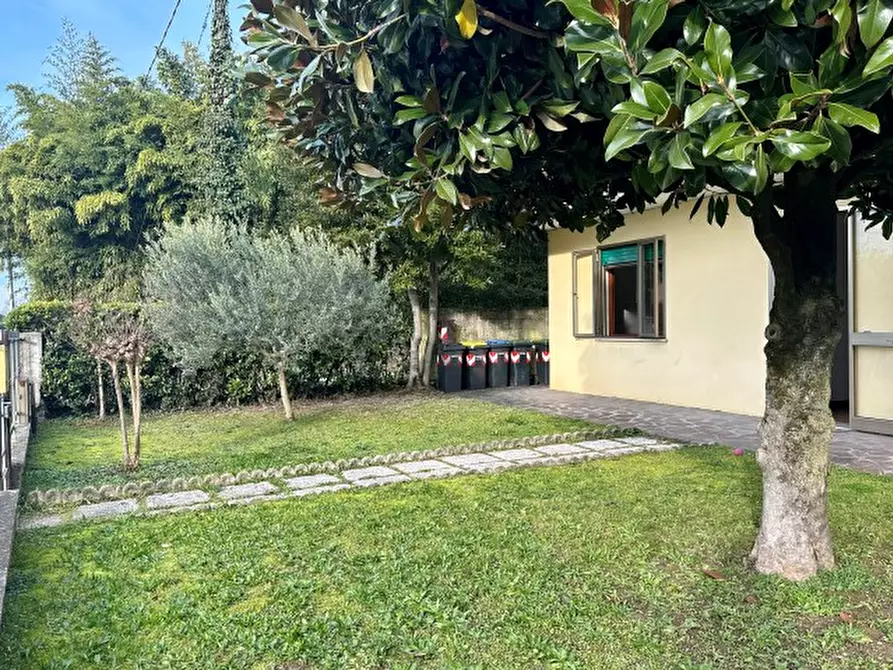 Immagine 5 di Appartamento in vendita  in Via Sottomarina a Abano Terme