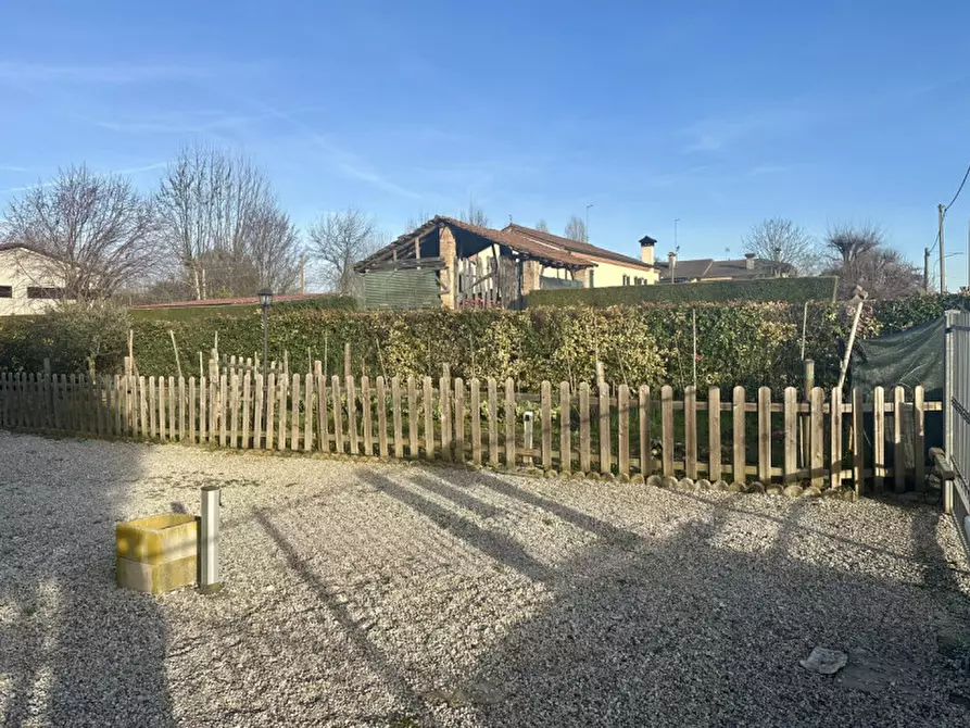 Immagine 27 di Casa bifamiliare in vendita  in Via Sottomarina a Abano Terme