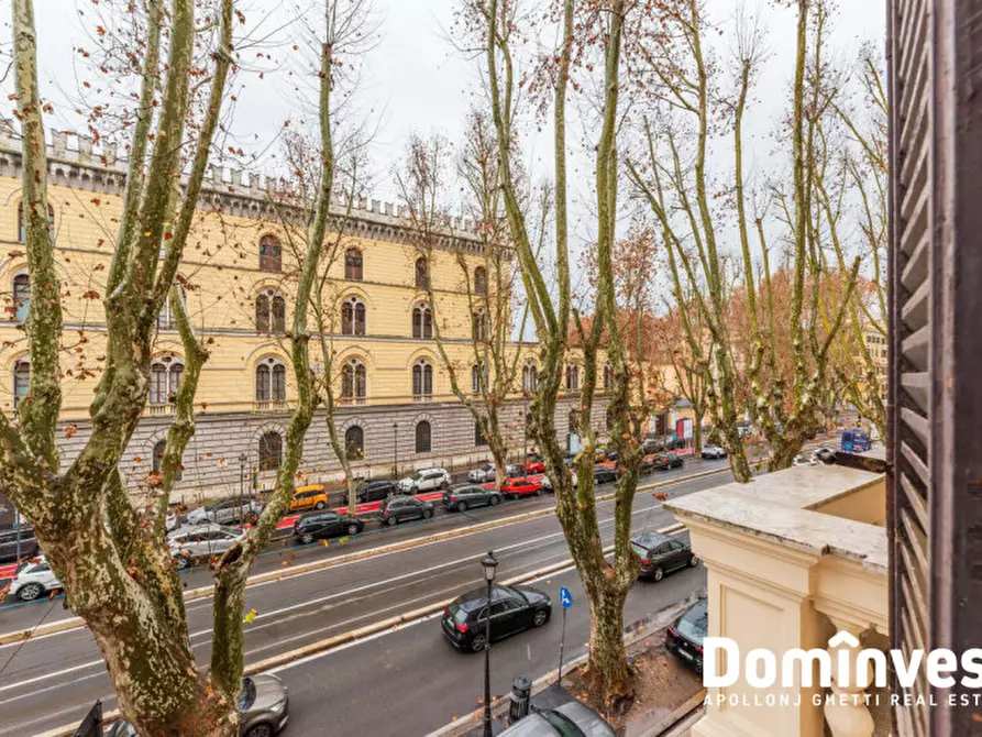 Immagine 33 di Appartamento in vendita  in Viale delle Milizie a Roma