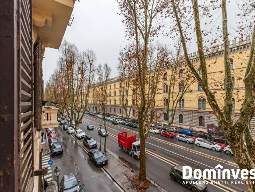 Immagine 43 di Appartamento in vendita  in Viale delle Milizie a Roma