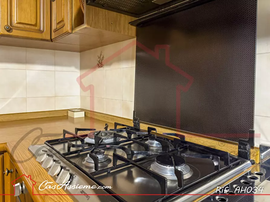 Immagine 13 di Casa indipendente in vendita  a Giavera Del Montello