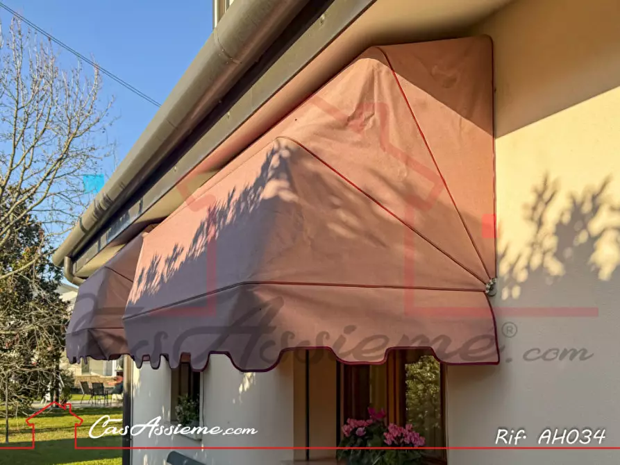 Immagine 61 di Casa indipendente in vendita  a Giavera Del Montello