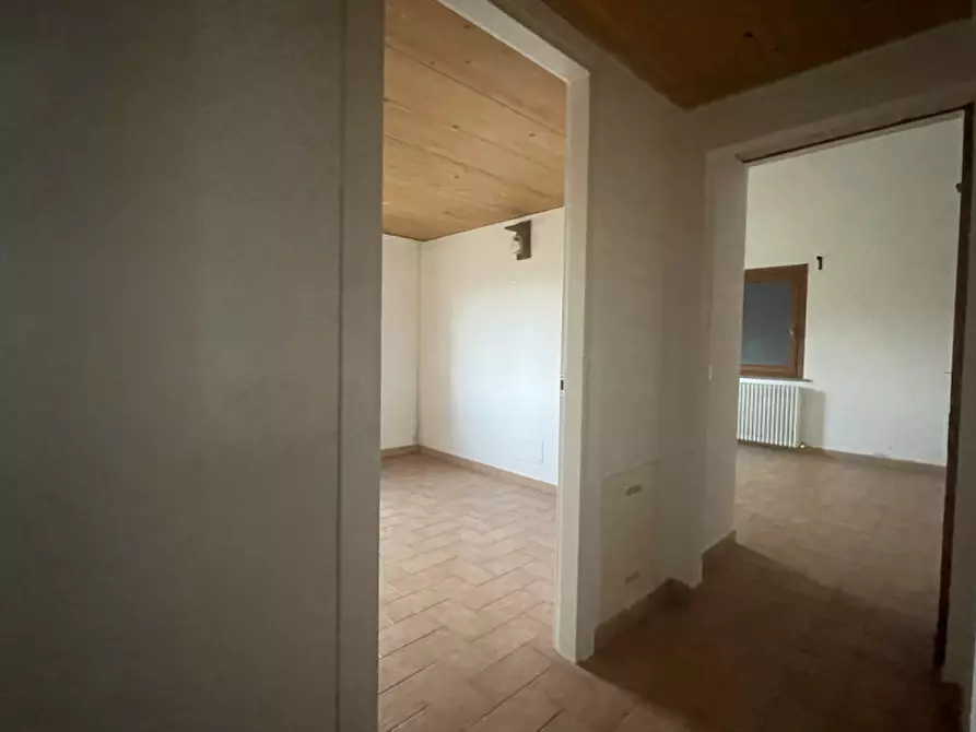 Immagine 18 di Casa trifamiliare in vendita  a Ancona