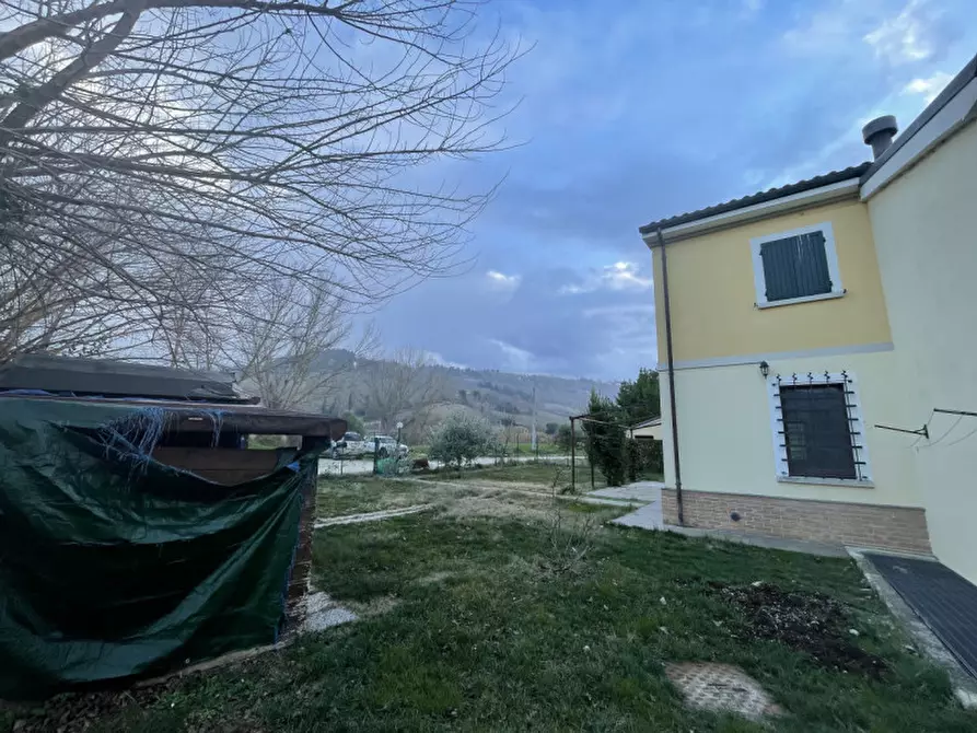 Immagine 20 di Casa trifamiliare in vendita  a Ancona