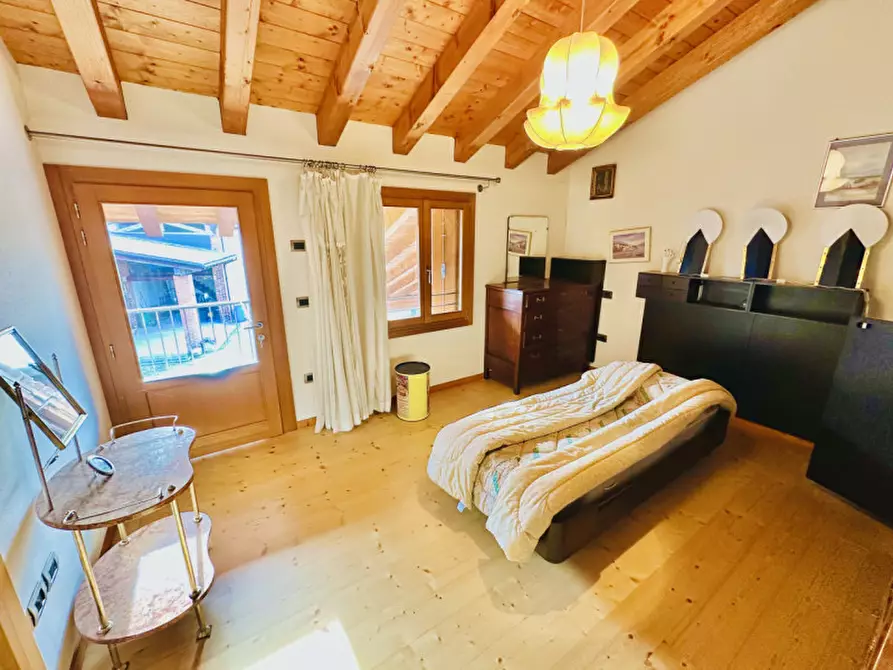 Immagine 30 di Casa indipendente in vendita  in Via Ca' Dolfin a Rosà