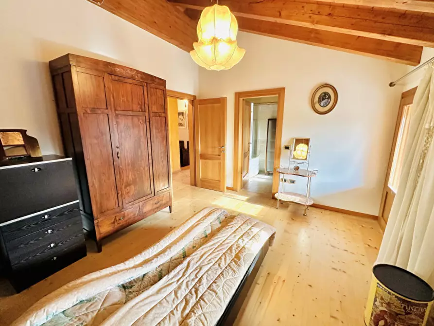 Immagine 31 di Casa indipendente in vendita  in Via Ca' Dolfin a Rosà