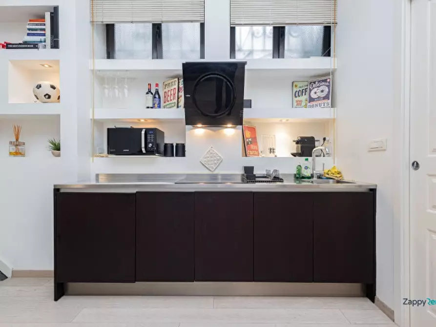 Immagine 5 di Appartamento in affitto  in Via Stilicone a Milano