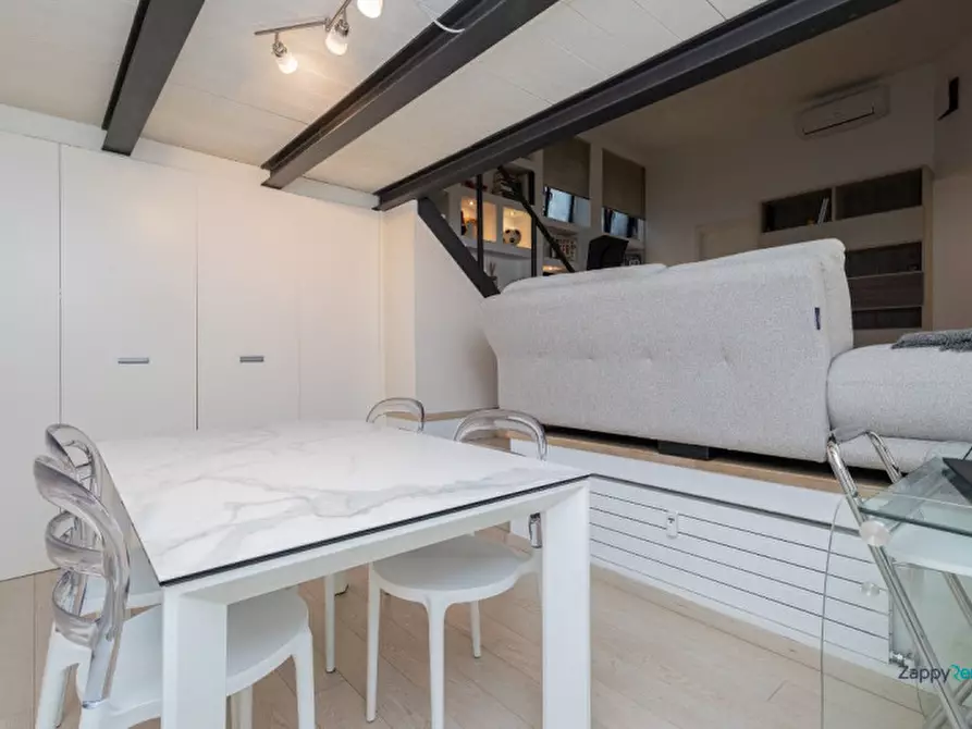 Immagine 11 di Appartamento in affitto  in Via Stilicone a Milano