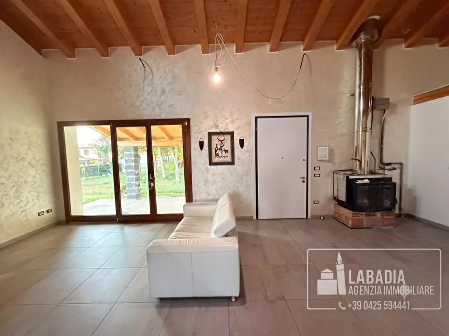 Immagine 6 di Villa in vendita  a Lendinara