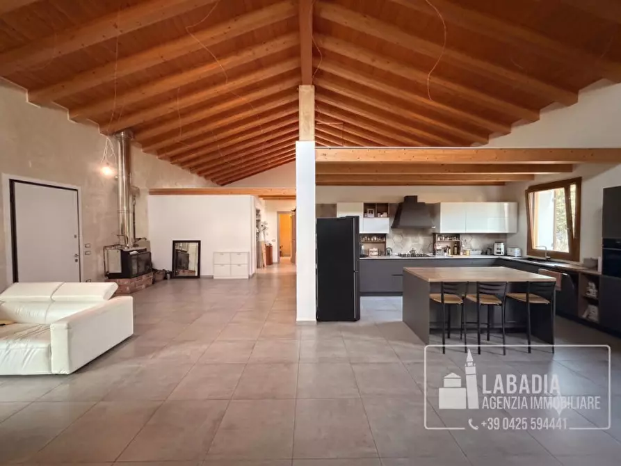 Immagine 7 di Villa in vendita  a Lendinara