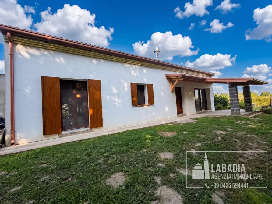 Immagine 30 di Villa in vendita  a Lendinara