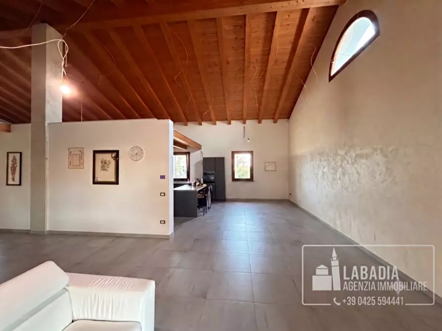 Immagine 44 di Villa in vendita  a Lendinara