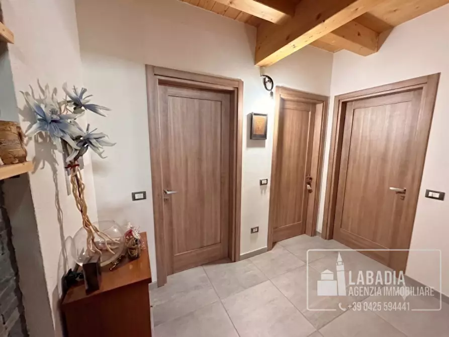 Immagine 46 di Villa in vendita  a Lendinara