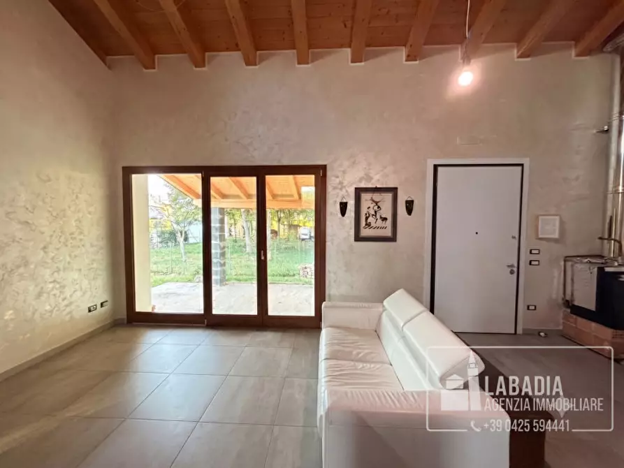 Immagine 49 di Villa in vendita  a Lendinara