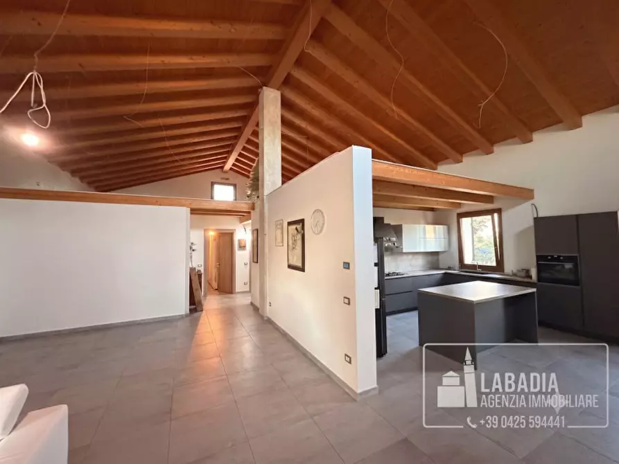 Immagine 55 di Villa in vendita  a Lendinara
