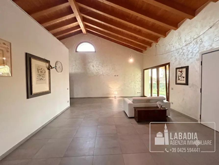 Immagine 56 di Villa in vendita  a Lendinara