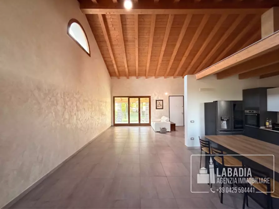 Immagine 57 di Villa in vendita  a Lendinara