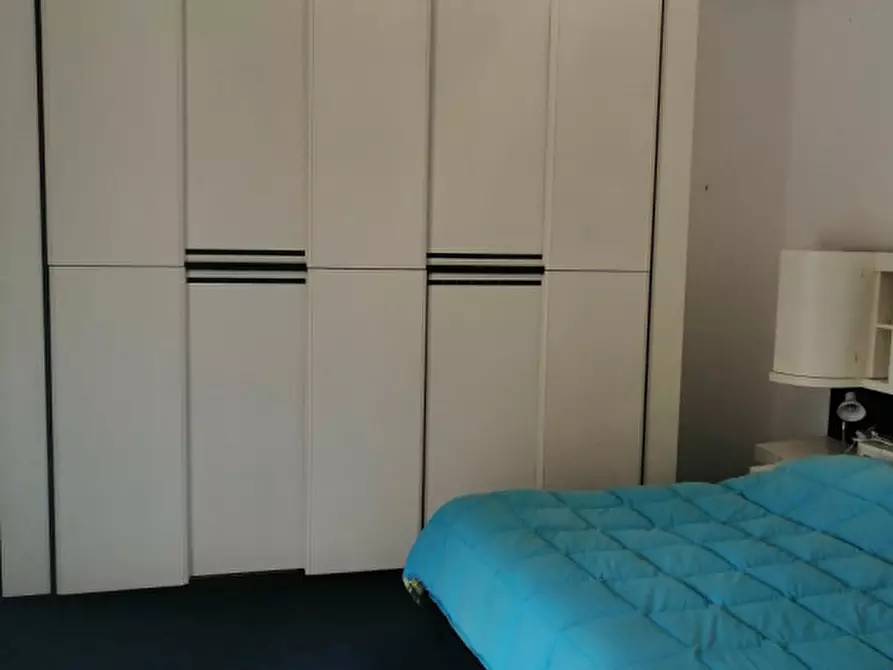 Immagine 5 di Villa in vendita  in Via Enrico Menghini a Nepi