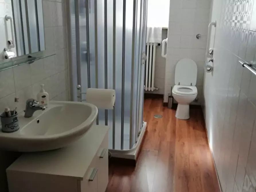 Immagine 8 di Villa in vendita  in Via Enrico Menghini a Nepi