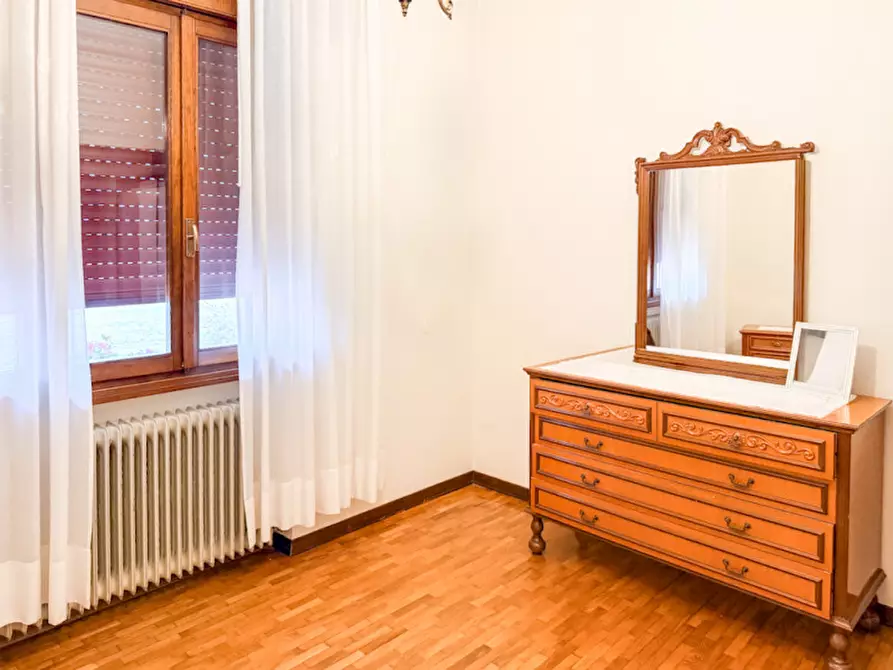 Immagine 19 di Casa indipendente in vendita  in Via Friuli a Paese