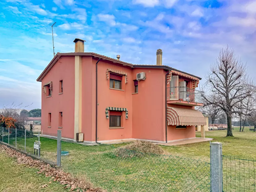 Immagine 25 di Casa indipendente in vendita  in Via Friuli a Paese