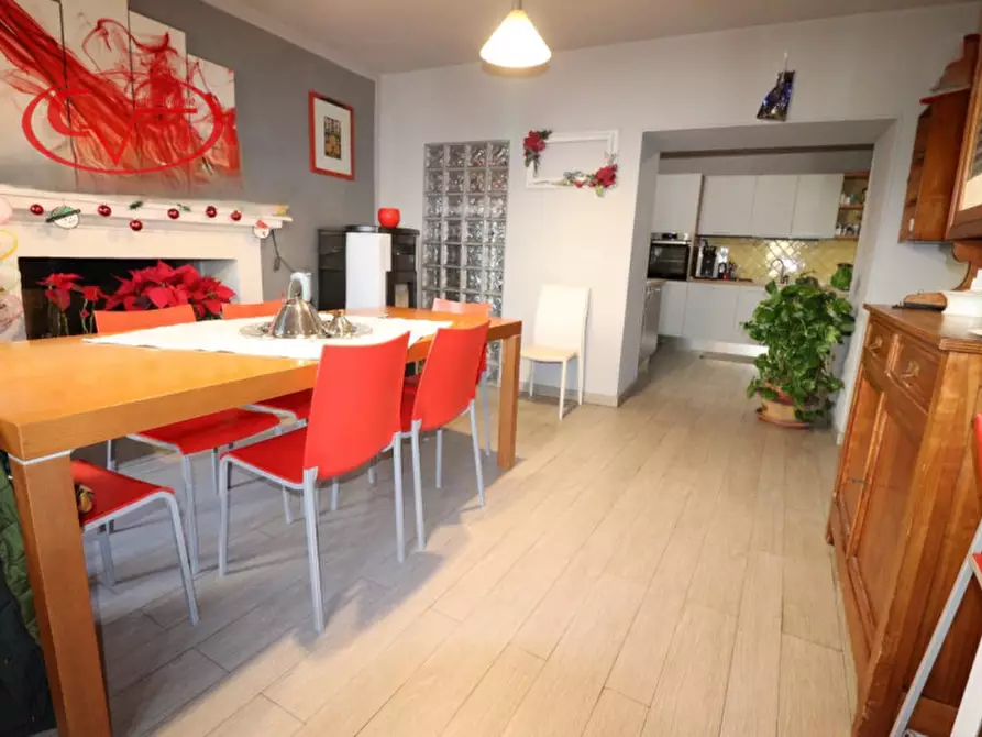 Immagine 3 di Villetta a schiera in vendita  in Moncioni a Montevarchi