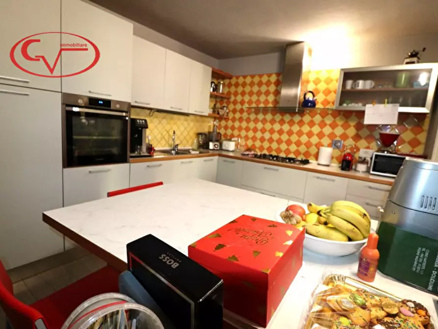 Immagine 10 di Villetta a schiera in vendita  in Moncioni a Montevarchi