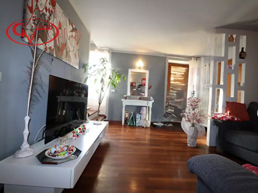 Immagine 11 di Villetta a schiera in vendita  in Moncioni a Montevarchi