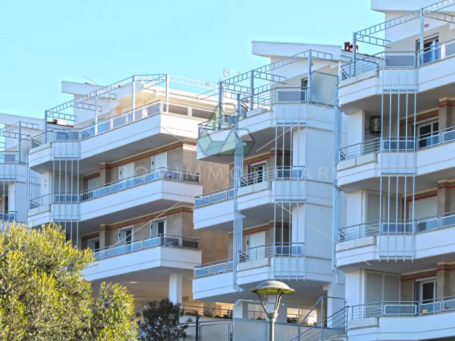 Immagine 5 di Appartamento in vendita  in Via di Vigna Murata a Roma