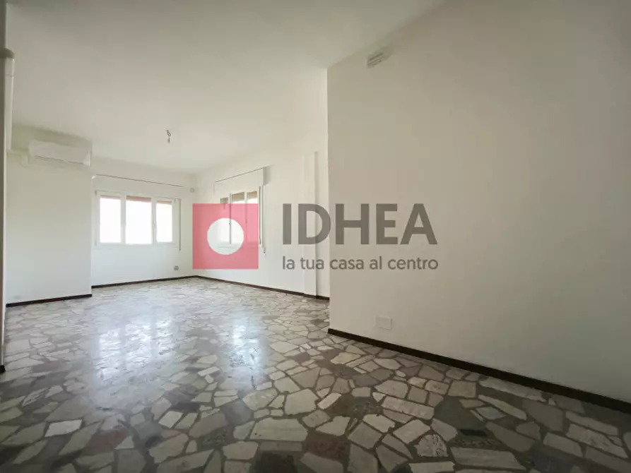 Immagine 2 di Ufficio in affitto  in Via Treviso a Silea