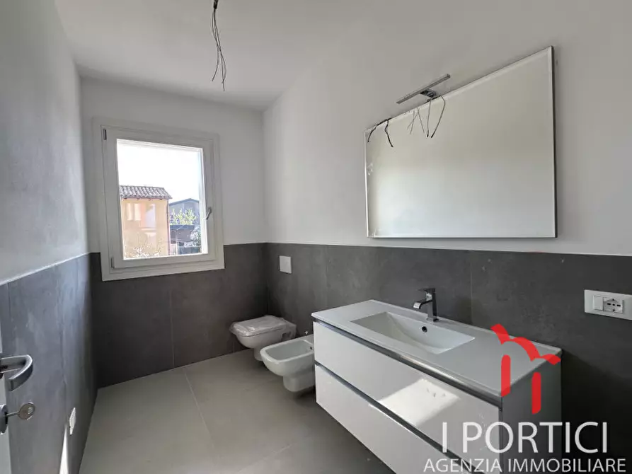 Immagine 14 di Casa indipendente in affitto  in strada al bivio a Venezia