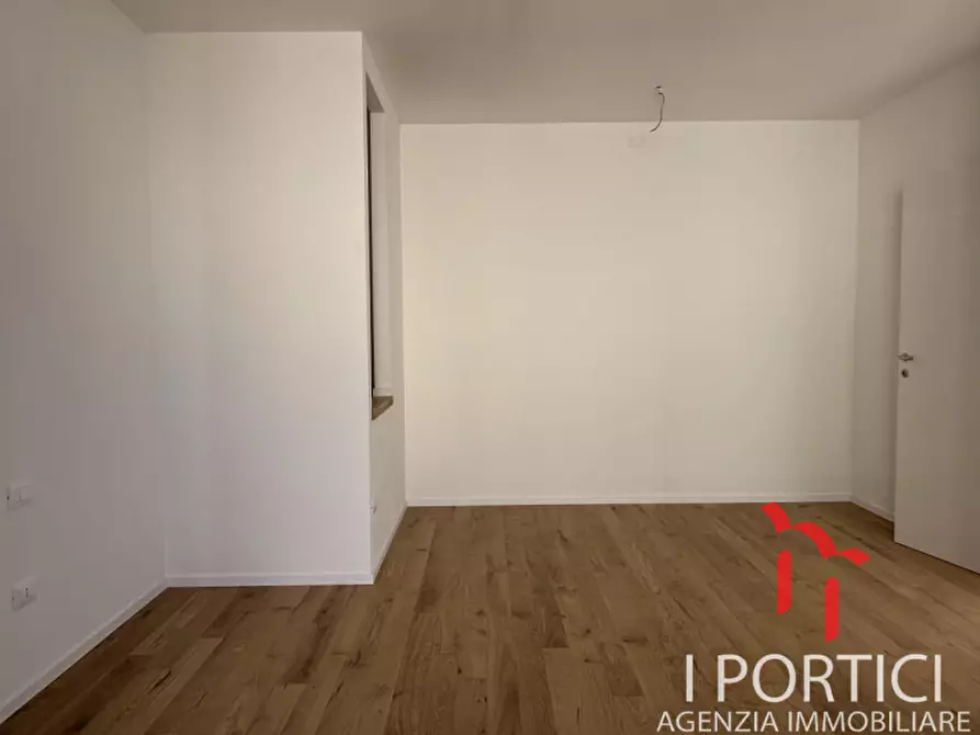 Immagine 21 di Casa indipendente in affitto  in strada al bivio a Venezia