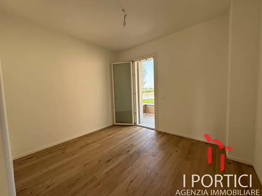 Immagine 26 di Casa indipendente in affitto  in strada al bivio a Venezia