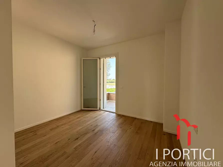 Immagine 29 di Casa indipendente in affitto  in strada al bivio a Venezia