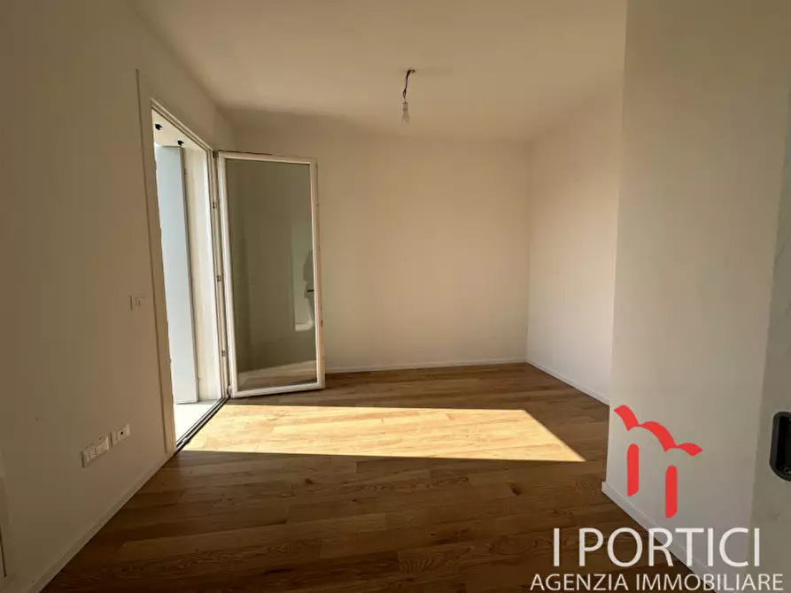 Immagine 31 di Casa indipendente in affitto  in strada al bivio a Venezia