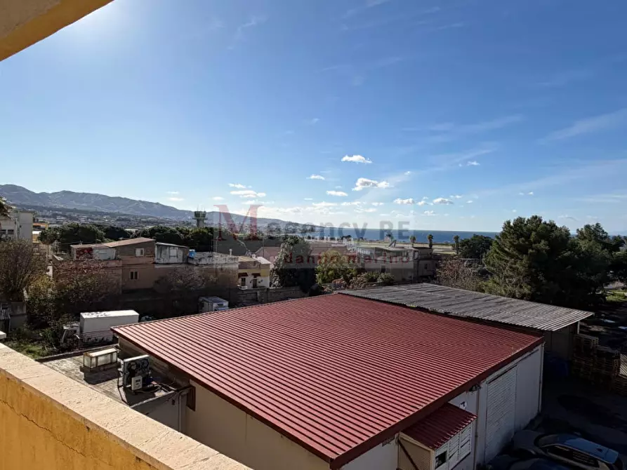 Immagine 15 di Appartamento in vendita  in via ravagnese superiore 122 a Reggio Di Calabria