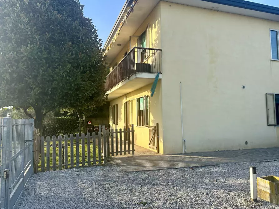 Immagine 5 di Casa bifamiliare in vendita  in Via sottomarina a Abano Terme