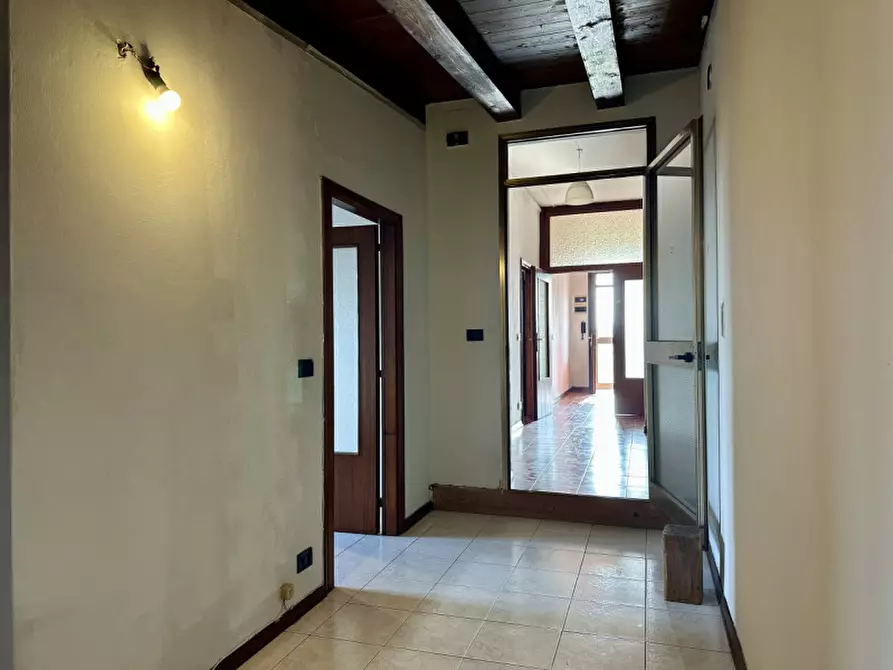 Immagine 9 di Appartamento in vendita  in Via sottomarina a Abano Terme