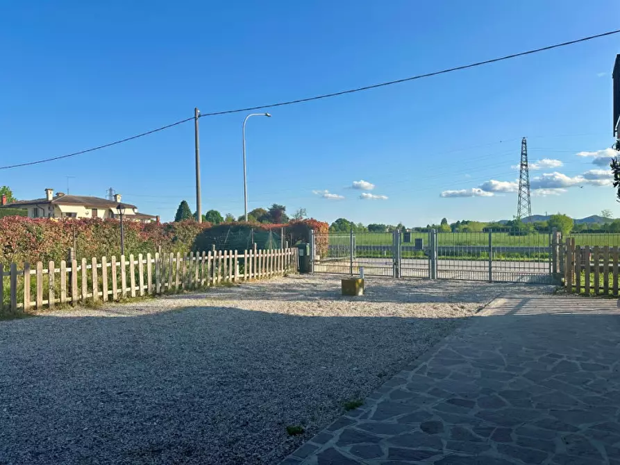 Immagine 23 di Appartamento in vendita  in Via sottomarina a Abano Terme