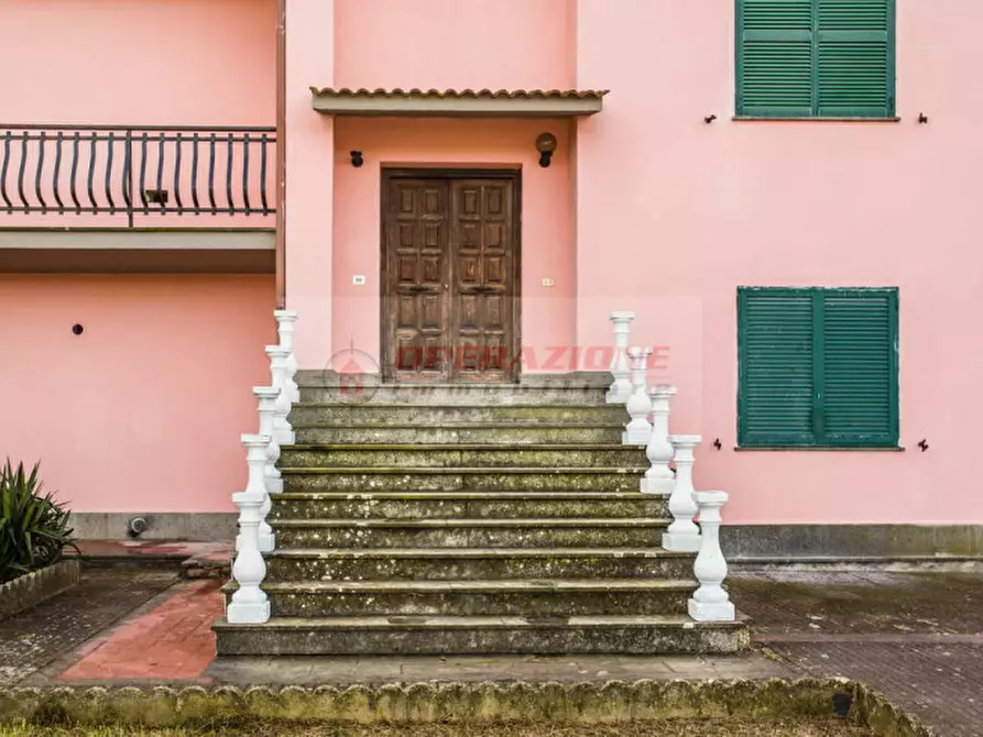 Immagine 8 di Villa in vendita  in via di capodimonte a Fiano Romano
