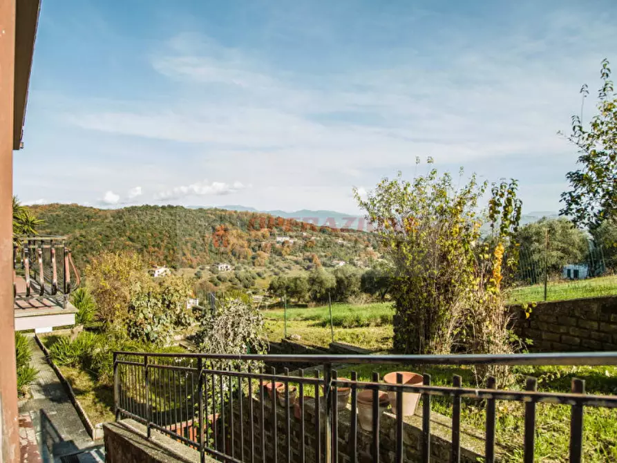 Immagine 18 di Villa in vendita  in via di capodimonte a Fiano Romano